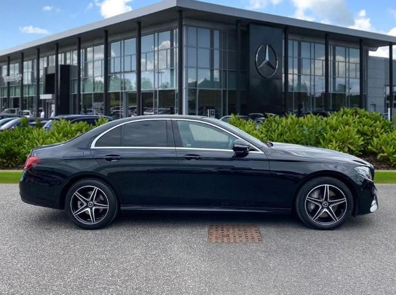 MERCEDES BENZ E300DE