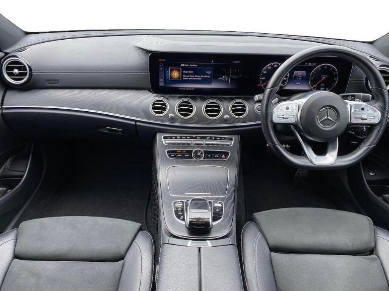 MERCEDES BENZ E300DE
