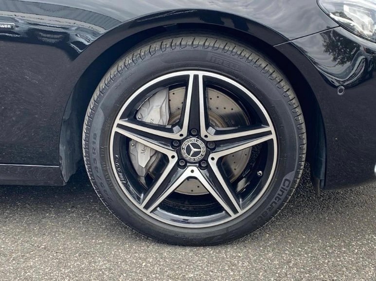 MERCEDES BENZ E300DE