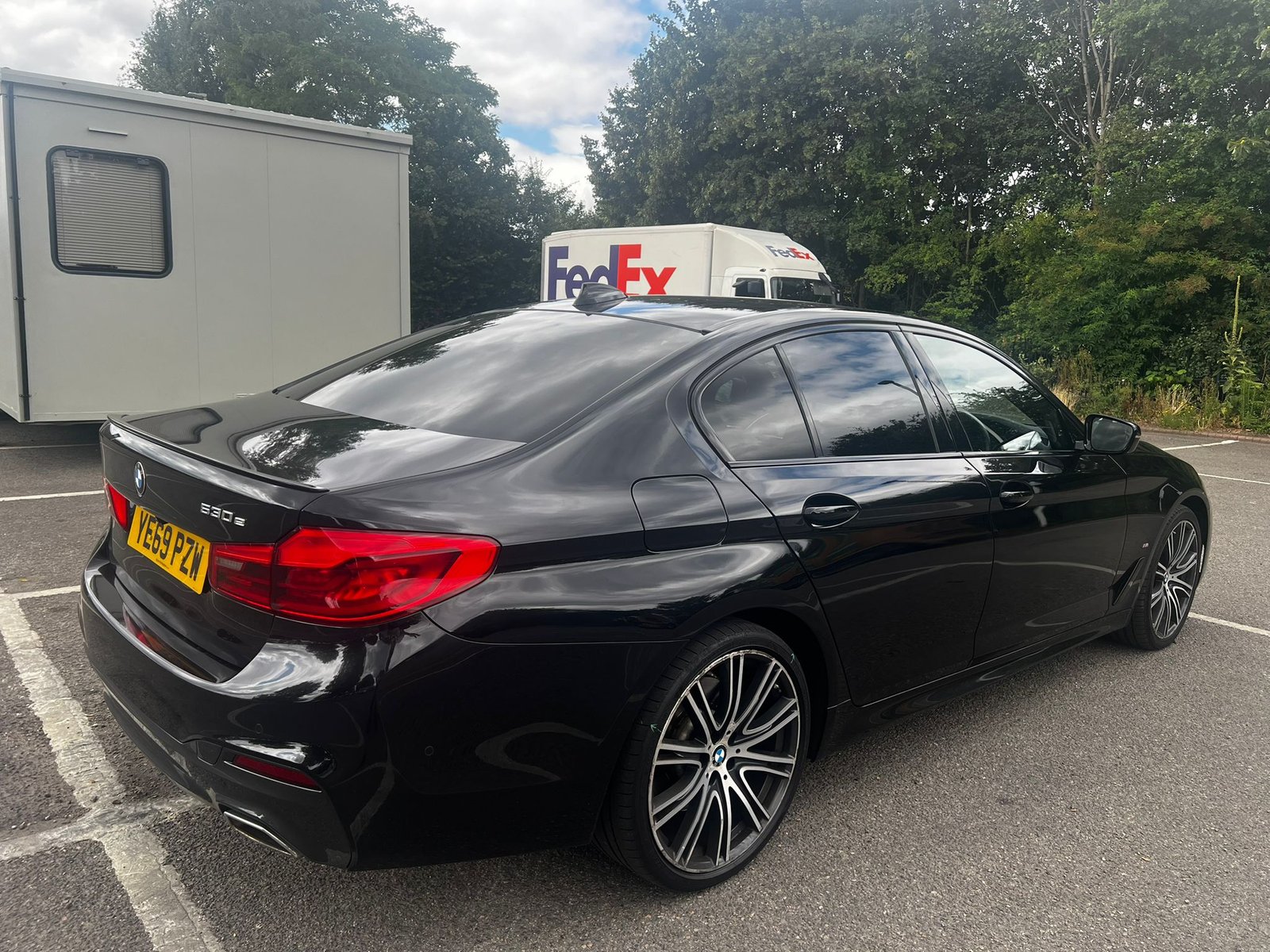 BMW 530E M SPORT